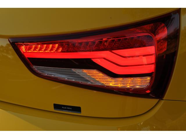 S1スポーツバック ベースグレード 6速マニュアル ハーフレザーシート BOSEサウンド レッドブレーキキャリパー 純正ナビ 地デジTV HIDヘッドライト ハーフレザーシート パークセンター ETC(78枚目)