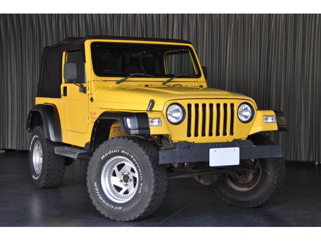 CHRYSLER JEEP JEEP WRANGLER SPORTS | 2001 | YELLOW | 74100 km   Japanese used  Exchange