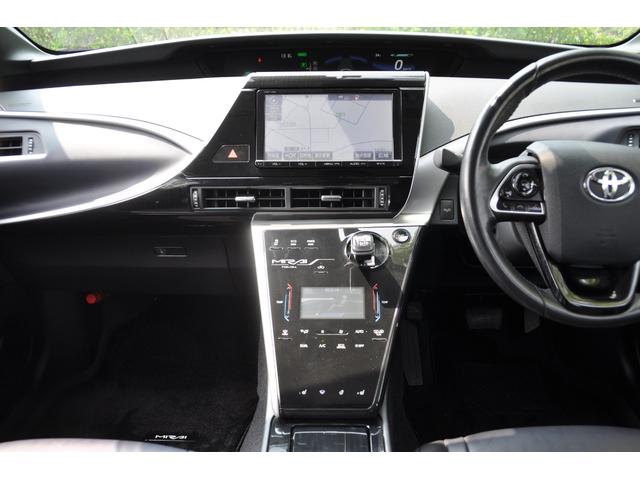 ＭＩＲＡＩ ベースグレード　トヨタセーフティセンス　ステアリングヒーター　車高調　前後シートヒーター　純正９インチナビ　ＬＥＤヘッドライト　バックカメラ　フロントパワーシート　純正フロアマット　スペアキーレス　Ｂｌｕｅｔｏｏｔｈ（44枚目）
