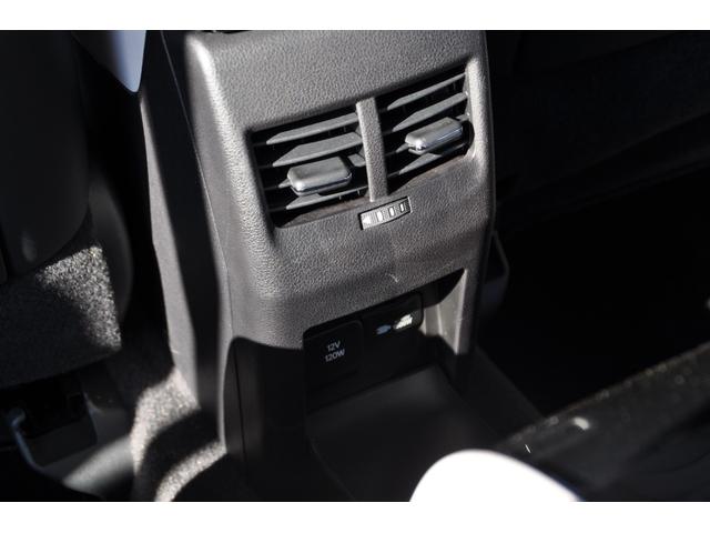 ＭＩＲＡＩ ベースグレード　ホワイトレザーシート／プリクラッシュセーフティ／ブラインドスポットモニター／純正９インチナビ／フルセグＴＶ／バックカメラ／全席シートヒーター／パワーシート／Ｂｌｕｅｔｏｏｔｈ／ビルトインＥＴＣ（70枚目）