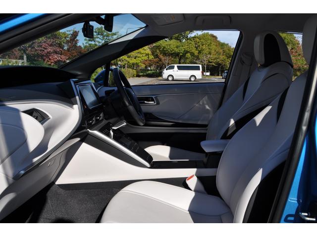 ＭＩＲＡＩ ベースグレード　ホワイトレザーシート／プリクラッシュセーフティ／ブラインドスポットモニター／純正９インチナビ／フルセグＴＶ／バックカメラ／全席シートヒーター／パワーシート／Ｂｌｕｅｔｏｏｔｈ／ビルトインＥＴＣ（71枚目）