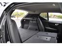 Ｔ４　ＡＷＤ　インスクリプション　ブラックレザーシート／３６０°カメラ／Ｈａｒｍａｎｋａｒｄｏｎ／純正ナビ／フルセグＴＶ／ＡｐｐｌｅＣａｒＰｌａｙ／クルーズコントロール／シートヒーター／ステアリングヒーター／パワーバックドア／（59枚目）