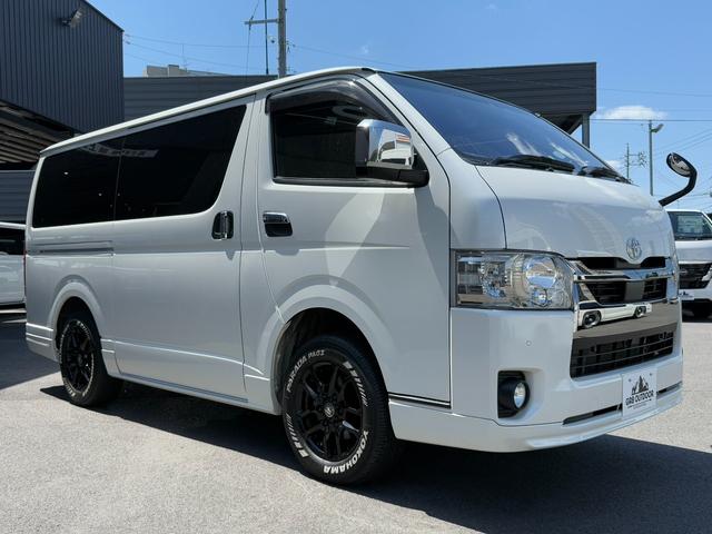 ハイエースバン スーパーＧＬ　ダークプライムＩＩ　ＴＲＤフルエアロ／アルパインＢＩＧ－Ｘ／１６インチアルミ／ベッドキット／社外テールランプ／クルコン／社外マフラー／シートカバー／パワスラ／デジタルインナーミラー／ＥＴＣ／キャンピングカー（9枚目）