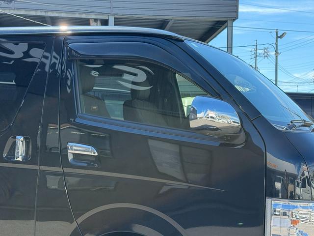 ハイエースバン スーパーＧＬ　５０ＴＨ　アニバーサリーリミテッド　４ＷＤ／１７インチアルミホイール／アルパインＢＩＧ－Ｘ／両側電動スライドドア／衝突軽減ブレーキ／ＡＣ１００Ｖコンセント／バックカメラ／フルセグＴＶ／ＬＥＤヘッドライト／ＥＴＣ／横滑り防止装置（23枚目）