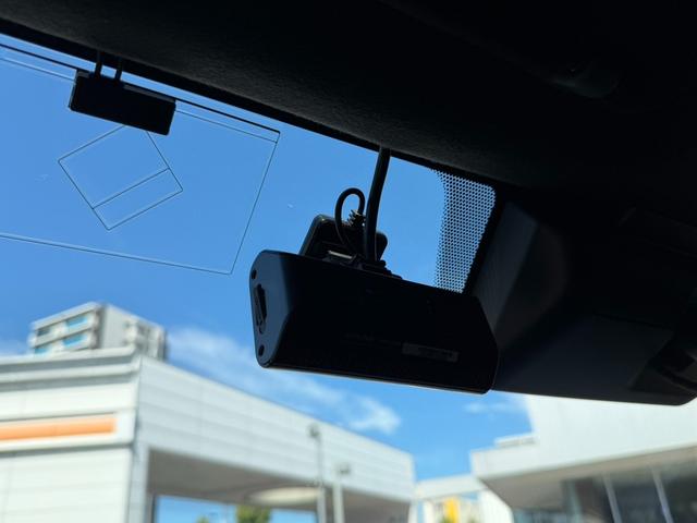 ハイエースバン スーパーＧＬ　５０ＴＨ　アニバーサリーリミテッド　４ＷＤ／１７インチアルミホイール／アルパインＢＩＧ－Ｘ／両側電動スライドドア／衝突軽減ブレーキ／ＡＣ１００Ｖコンセント／バックカメラ／フルセグＴＶ／ＬＥＤヘッドライト／ＥＴＣ／横滑り防止装置（36枚目）