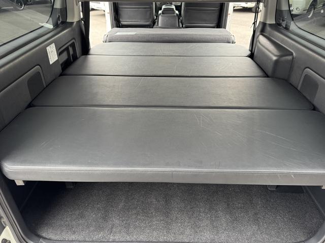ハイエースバン スーパーＧＬ　ダークプライム　４ＷＤ／１６インチアルミホイール／ベットキット／フロントエアロ／アルパインビックＤＡ／ＨＤＭＩ／両側電動スライドドア／ＥＴＣ／バックカメラ／衝突軽減ブレーキ／ＬＥＤヘッドライト／キャンピングカー（33枚目）