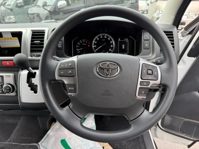 ハイエースワゴン グランドキャビン　登録済み未使用車／キャプテンシート／ファインテックツアラー／４列１０人乗り／　パノラミックビューモニター／（37枚目）