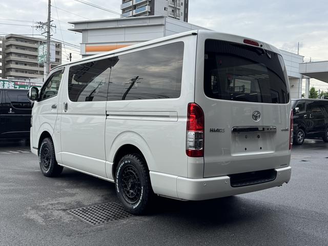 ハイエースバン スーパーＧＬ　ダークプライムＩＩ　４ＷＤ／１６インチアルミホイール／ＢＯＸベットキッド／ＴＲＤフロントスポイラー／パナソニックナビ／ＥＴＣ２．０（10枚目）