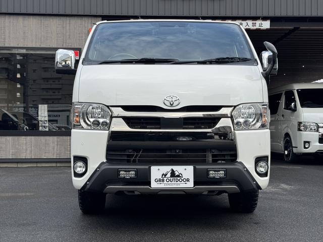 ハイエースバン スーパーＧＬ　ダークプライムＩＩ　４ＷＤ／１６インチアルミホイール／ＢＯＸベットキッド／ＴＲＤフロントスポイラー／パナソニックナビ／ＥＴＣ２．０（20枚目）