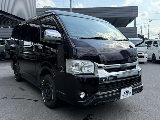 ハイエースバン ロングワイドスーパーＧＬ　４ＷＤ／寒冷地仕様／１６インチアルミホイール／バッドフェイスボンネット／フロントエアロ／シートカバー／パナソニックナビ／フルセグＴＶ／両側小窓付きスライドドア／衝突軽減ブレーキ／ＥＴＣ（12枚目）