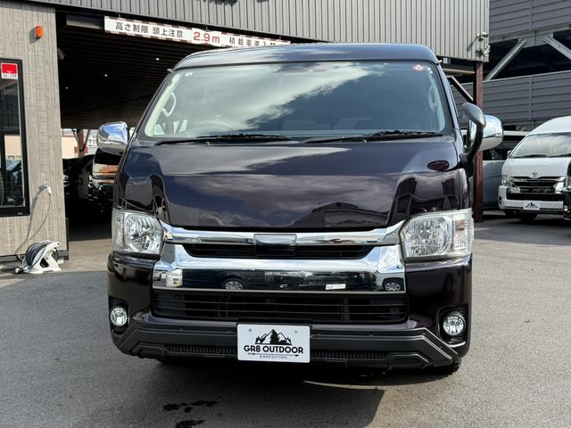 ハイエースバン ロングワイドスーパーＧＬ　４ＷＤ／寒冷地仕様／１６インチアルミホイール／バッドフェイスボンネット／フロントエアロ／シートカバー／パナソニックナビ／フルセグＴＶ／両側小窓付きスライドドア／衝突軽減ブレーキ／ＥＴＣ（16枚目）