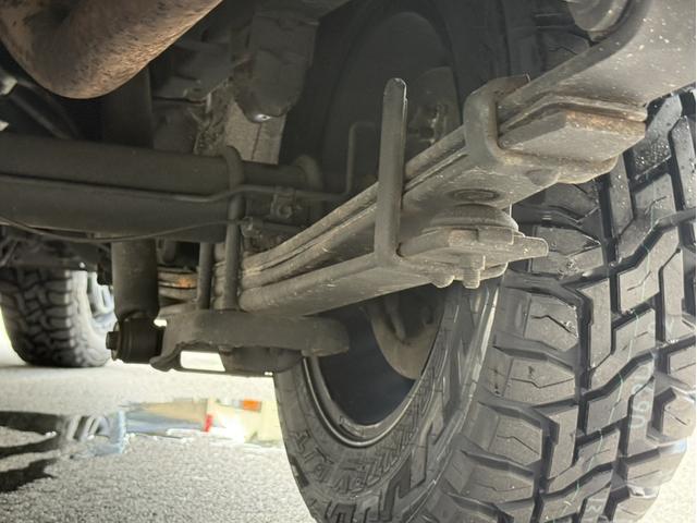 ハイエースバン ロングワイドスーパーＧＬ　４ＷＤ／寒冷地仕様／１６インチアルミホイール／バッドフェイスボンネット／フロントエアロ／シートカバー／パナソニックナビ／フルセグＴＶ／両側小窓付きスライドドア／衝突軽減ブレーキ／ＥＴＣ（36枚目）