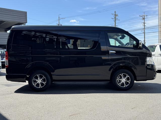 ハイエースワゴン ＧＬ　４ＷＤ／寒冷地仕様／純正１５インチアルミ／衝突軽減ブレーキ／片側電動スライドドア／デジタルインナーミラー　／（18枚目）
