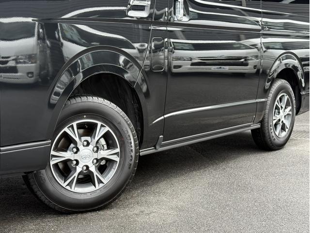 ハイエースワゴン ＧＬ　４ＷＤ／寒冷地仕様／純正１５インチアルミ／衝突軽減ブレーキ／片側電動スライドドア／デジタルインナーミラー　／（20枚目）