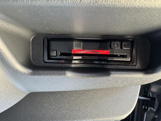 ハイエースワゴン ＧＬ　４ＷＤ／寒冷地仕様／純正１５インチアルミ／衝突軽減ブレーキ／片側電動スライドドア／デジタルインナーミラー　／（44枚目）