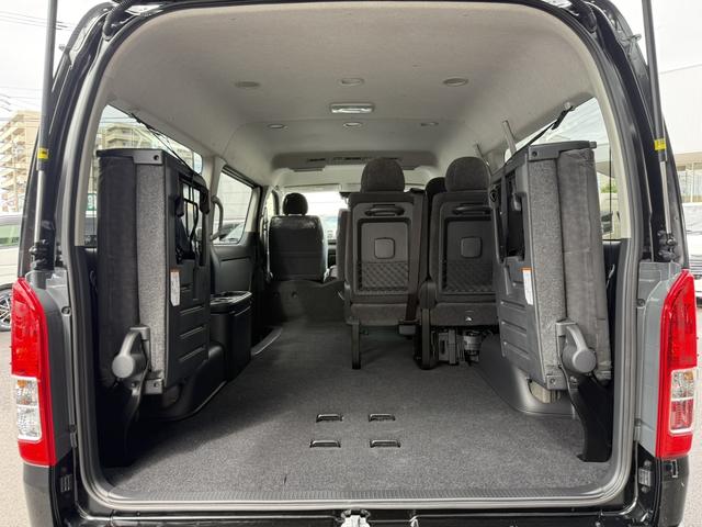 ハイエースワゴン ＧＬ　４ＷＤ／寒冷地仕様／純正１５インチアルミ／衝突軽減ブレーキ／片側電動スライドドア／デジタルインナーミラー　／（53枚目）