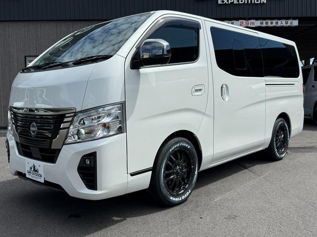 キャラバン ロンググランドプレミアムGX 4WD/アラウンドビューモニター/荷室スライドフロア/ベットキット/17inアルミ/ETC/フローティングナビ(14枚目)