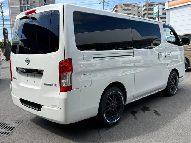 キャラバン ロンググランドプレミアムGX 4WD/アラウンドビューモニター/荷室スライドフロア/ベットキット/17inアルミ/ETC/フローティングナビ(17枚目)
