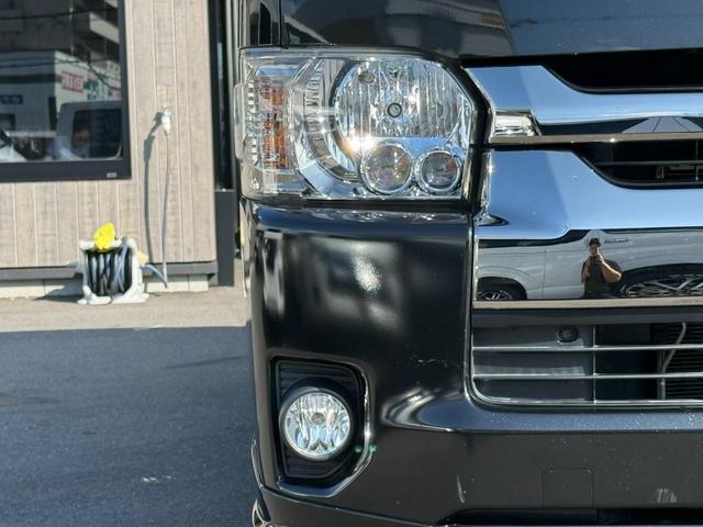 ハイエースバン ロングワイドスーパーＧＬ　寒冷地仕様／アルパインＢＩＧ－Ｘ／１７インチアルミホイール／ベッドキット／カーゴマット／フロントエアロ／（16枚目）