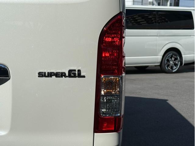 ハイエースバン ロングスーパーGL ローダウン/18インチアルミホイール/BOXベッドキット/フルエアロ/バッドフェイスボンネット/ETC/(32枚目)