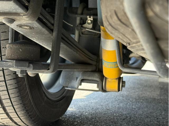 ハイエースバン ロングスーパーGL ローダウン/18インチアルミホイール/BOXベッドキット/フルエアロ/バッドフェイスボンネット/ETC/(34枚目)