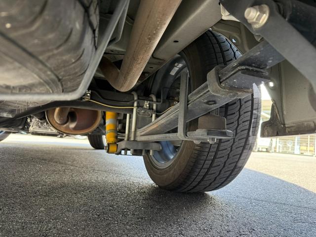 ハイエースバン ロングスーパーGL ローダウン/18インチアルミホイール/BOXベッドキット/フルエアロ/バッドフェイスボンネット/ETC/(35枚目)