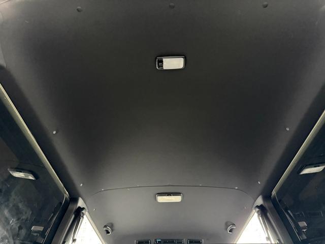 ハイエースバン スーパーGL ダークプライムII 17インチアルミ/ベッドキット/フロントエアロ/カロッツェリア後席モニター/カロッツェリア7インチナビ/シートカバー/衝突軽減ブレーキ/バックカメラ/両側小窓付きスライドドア/キャンピングカー(53枚目)