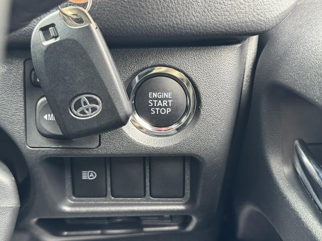 ハイエースバン スーパーGL ダークプライムII ローダウン/16インチアルミ/フロントエアロ/ベッドキット/衝突軽減ブレーキ/純正ナビ/小窓付きスライドドア(43枚目)