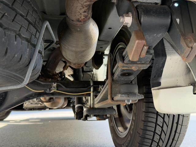 ハイエースバン スーパーGL 50TH アニバーサリーリミテッド 17インチアルミ/純正7インチナビ/DVD視聴可/衝突軽減ブレーキ/バックカメラ/両側電動スライドドア/(30枚目)