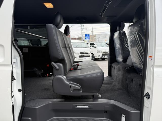 TOYOTA HIACE VAN LONG SUPER GL DARK PRIME S