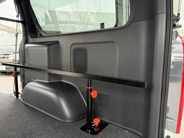 TOYOTA HIACE VAN LONG SUPER GL DARK PRIME S