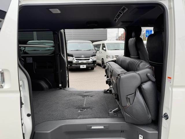 TOYOTA HIACE VAN LONG SUPER GL DARK PRIME S