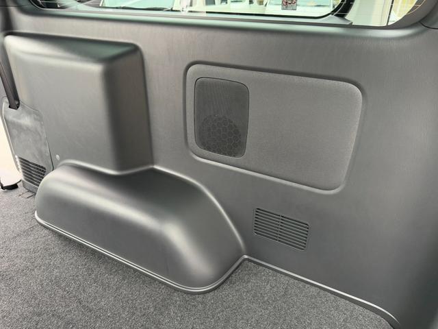 TOYOTA HIACE VAN LONG SUPER GL DARK PRIME S