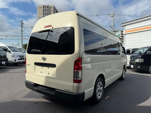 ハイエースバン DX 4WD/16インチアルミホイール/丸目ヘッドライト/アルパインBIG-X/ベッドキット/デジタルインナーミラー(16枚目)