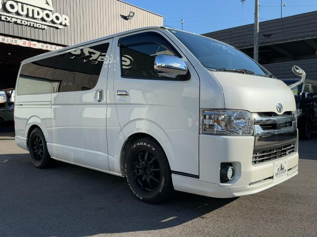 ハイエースバン スーパーGL ダークプライムII ローダウン/17inアルミ/ベッドキット/床張りキット/フロントエアロ/クルーズコントロール/衝突軽減ブレーキ(12枚目)