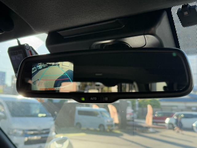 ハイエースバン スーパーGL ダークプライムII ローダウン/17inアルミ/ベッドキット/床張りキット/フロントエアロ/クルーズコントロール/衝突軽減ブレーキ(38枚目)