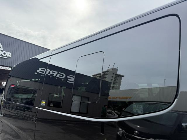 キャラバン ロンググランドプレミアムＧＸ　４ＷＤ／寒冷地仕様／シートヒーター／アラウンドビューモニター／衝突軽減ブレーキ／デジタルインナーミラー／（24枚目）