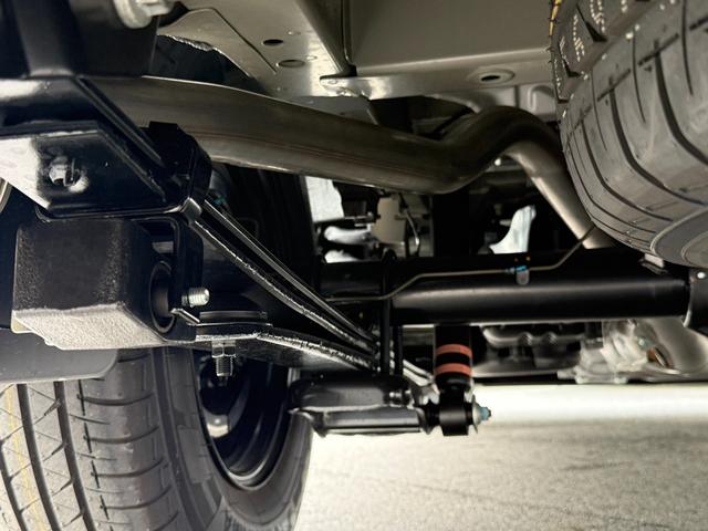 キャラバン ロンググランドプレミアムＧＸ　４ＷＤ／寒冷地仕様／シートヒーター／アラウンドビューモニター／衝突軽減ブレーキ／デジタルインナーミラー／（29枚目）