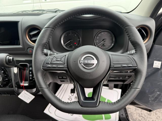 キャラバン ロンググランドプレミアムＧＸ　４ＷＤ／寒冷地仕様／シートヒーター／アラウンドビューモニター／衝突軽減ブレーキ／デジタルインナーミラー／（36枚目）