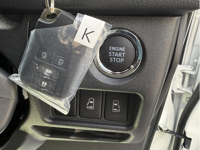 ハイエースバン ロングスーパーGL ダークプライムS 新車未登録/4WD/20周年記念/16インチアルミ/アルパインディスプレイオーディオ/ベッドキット/床張りキット/フロントエアロ/GRマッドフラップ/両側電動スライドドア/キャンピングカー(36枚目)