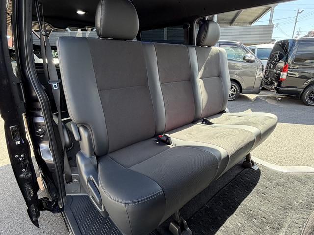 ハイエースバン スーパーGL ダークプライムII 純正7インチナビ/フルセグTV / ETC2.0 / パノラミックビューモニター / 衝突軽減ブレーキ /(49枚目)