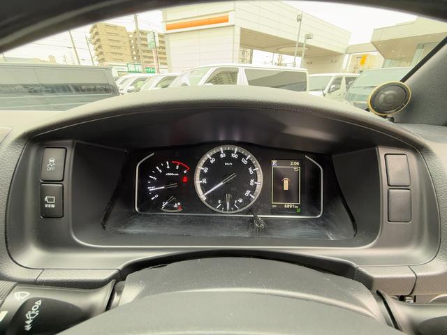 ハイエースバン スーパーGL ダークプライムII 寒冷地仕様/ローダウン/アルパイン後席モニター/ベッドキット/モデリスタフルエアロ/17インチアルミ /(42枚目)