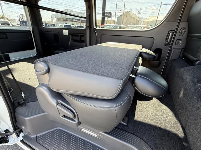 ハイエースバン ロングスーパーGL ダークプライムS 20周年記念車/4WD/純正15インチアルミ/デジタルインナーミラー/パノラミックビューモニター/(52枚目)