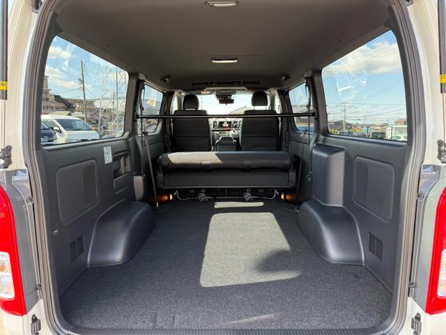 ハイエースバン ロングスーパーGL ダークプライムS 20周年記念車/4WD/純正15インチアルミ/デジタルインナーミラー/パノラミックビューモニター/(55枚目)