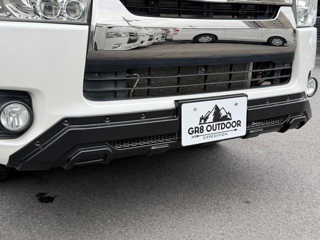 ハイエースバン スーパーＧＬ　ダークプライムＩＩ　４ＷＤ／寒冷地仕様／１６インチアルミホイール／アルパインＢＩＧ－Ｘ／ヒッチメンバー／フロントエアロ／ＥＴＣ／両側小窓付きスライドドア／ＡＣ１００Ｖコンセント／バックカメラ／ＬＥＤヘッドライト（22枚目）