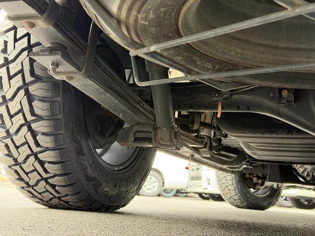 ハイエースバン スーパーＧＬ　ダークプライムＩＩ　４ＷＤ／寒冷地仕様／１６インチアルミホイール／アルパインＢＩＧ－Ｘ／ヒッチメンバー／フロントエアロ／ＥＴＣ／両側小窓付きスライドドア／ＡＣ１００Ｖコンセント／バックカメラ／ＬＥＤヘッドライト（28枚目）