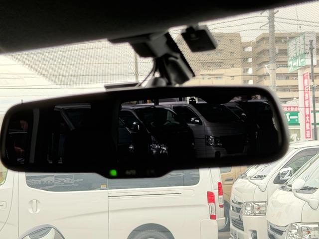 ハイエースバン スーパーＧＬ　ダークプライムＩＩ　４ＷＤ／寒冷地仕様／１６インチアルミホイール／アルパインＢＩＧ－Ｘ／ヒッチメンバー／フロントエアロ／ＥＴＣ／両側小窓付きスライドドア／ＡＣ１００Ｖコンセント／バックカメラ／ＬＥＤヘッドライト（46枚目）