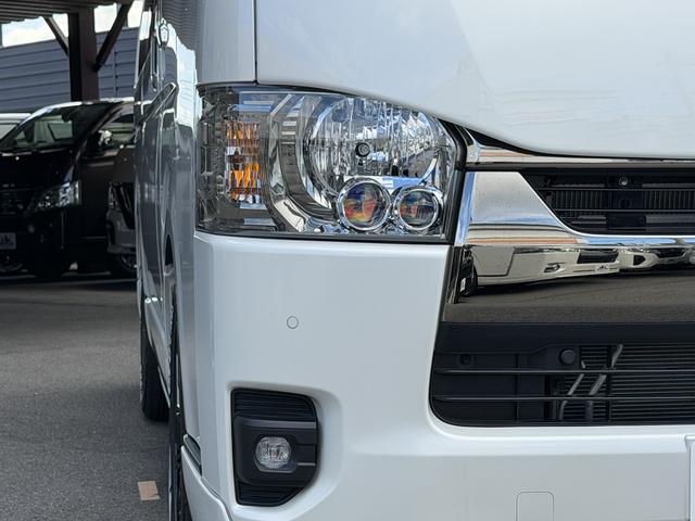 ハイエースバン スーパーGL ダークプライムII ローダウン/17inアルミ/フルエアロ/バッドフェイス/ベッドキット(19枚目)