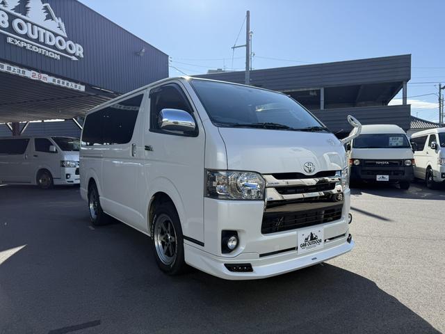 ハイエースバン スーパーＧＬ　ダークプライム　純正７インチナビ／ＤＶＤ視聴可／バックカメラ／フルセグＴＶ／Ｂｌｕｅｔｏｏｔｈ接続／ＬＥＤヘッドライト／モデリスタＦスポイラー／ＧＲ８アルミペダル／ベッドキット／キャンピングカー（12枚目）