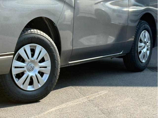 キャラバン ロンググランドプレミアムＧＸ　パートタイム４ＷＤ／　マイナーチェンジ後モデル／　インテリジェントルームミラー／　アラウンドビューモニター　／（21枚目）